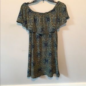Semi off the shoulder pattern dress. Size S